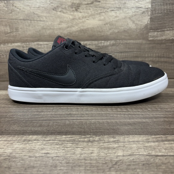 Nike SB Check Black Mens US Size 10 EUR 44 843896-007 Sneakers - Picture 1 of 9